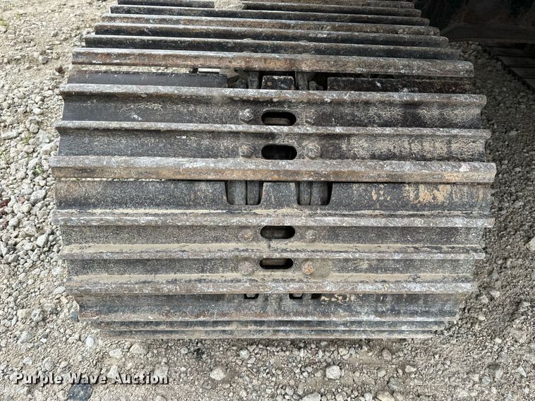 image for item DR3759 2012 Hitachi Zaxis 120-3 excavator