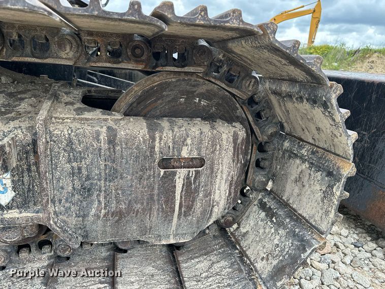 image for item DR3759 2012 Hitachi Zaxis 120-3 excavator