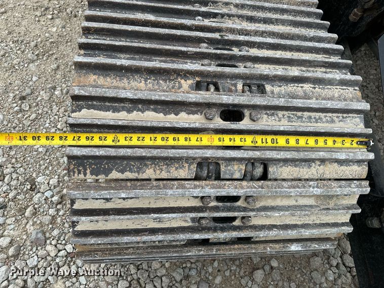 image for item DR3759 2012 Hitachi Zaxis 120-3 excavator