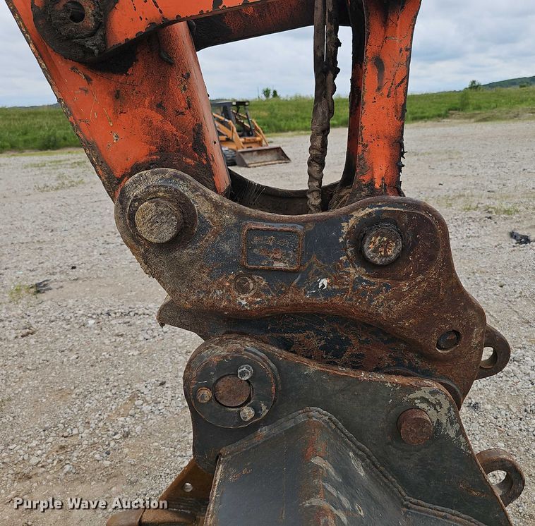 image for item DR3760 2014 Hitachi Zaxis 135 US-5N excavator