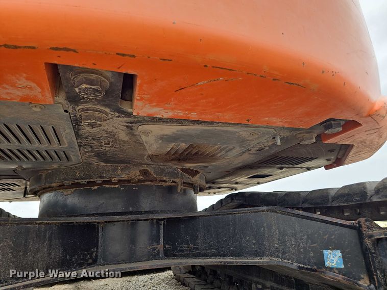 image for item DR3760 2014 Hitachi Zaxis 135 US-5N excavator