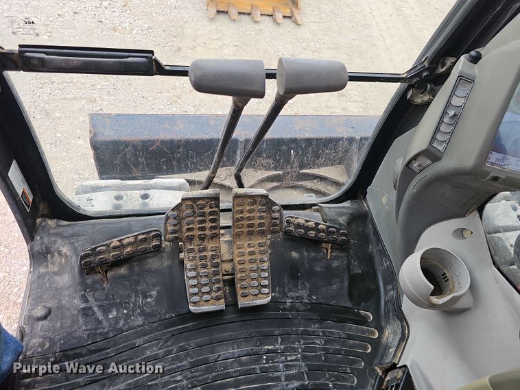 image for item DR3760 2014 Hitachi Zaxis 135 US-5N excavator