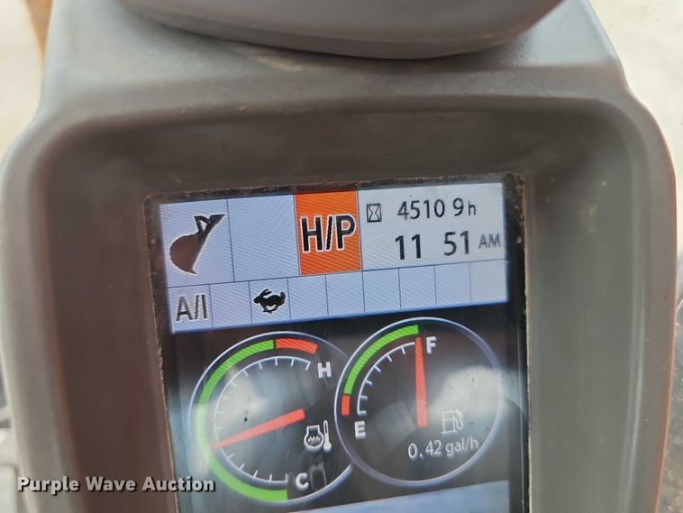 image for item DR3760 2014 Hitachi Zaxis 135 US-5N excavator