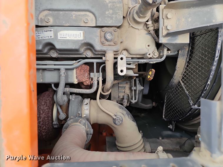 image for item DR3760 2014 Hitachi Zaxis 135 US-5N excavator