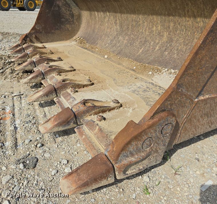 image for item DR3761 2017 John Deere 755K track loader