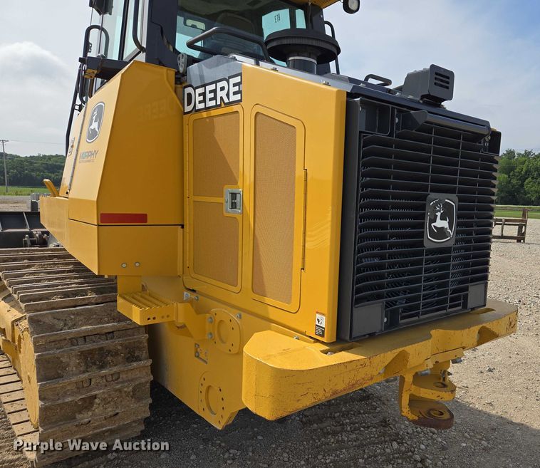 image for item DR3761 2017 John Deere 755K track loader