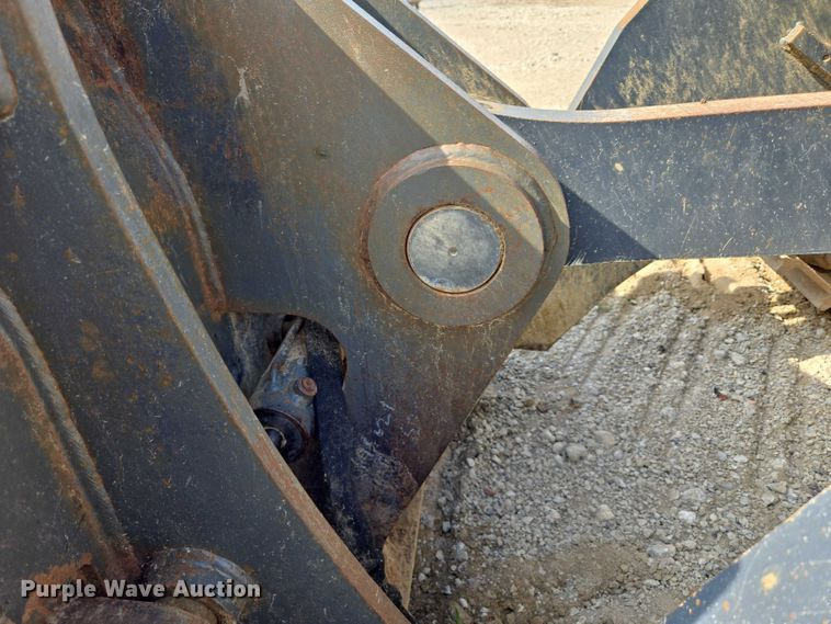 image for item DR3761 2017 John Deere 755K track loader