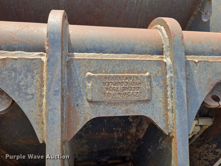 image for item DR3761 2017 John Deere 755K track loader