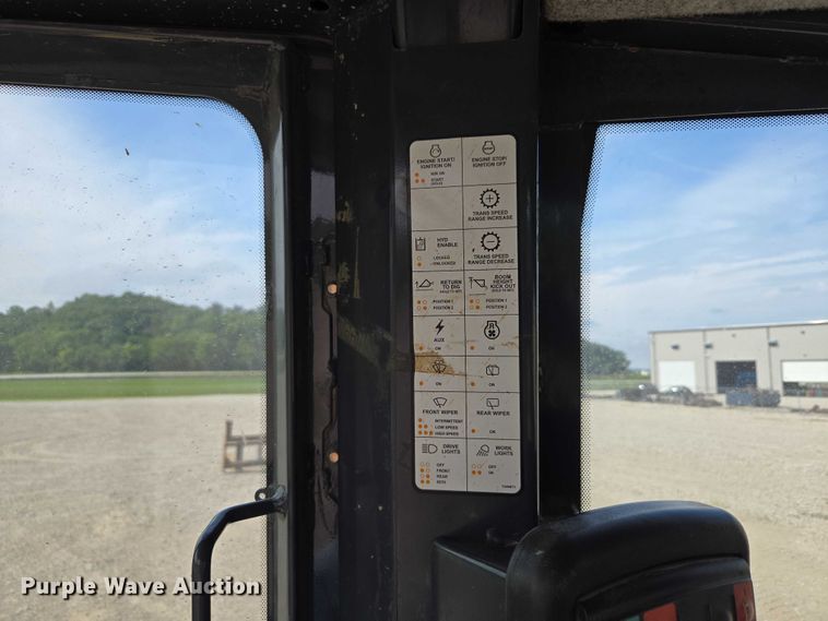 image for item DR3761 2017 John Deere 755K track loader