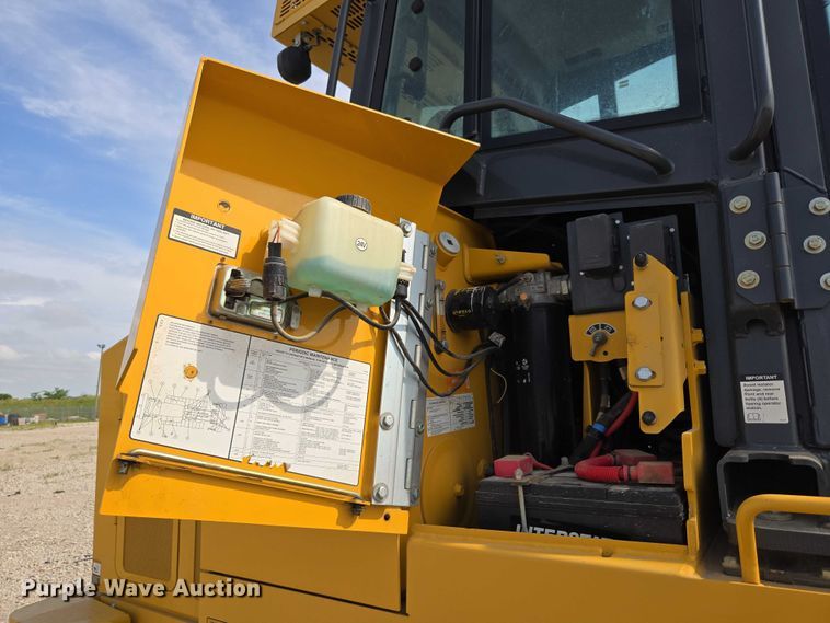 image for item DR3761 2017 John Deere 755K track loader