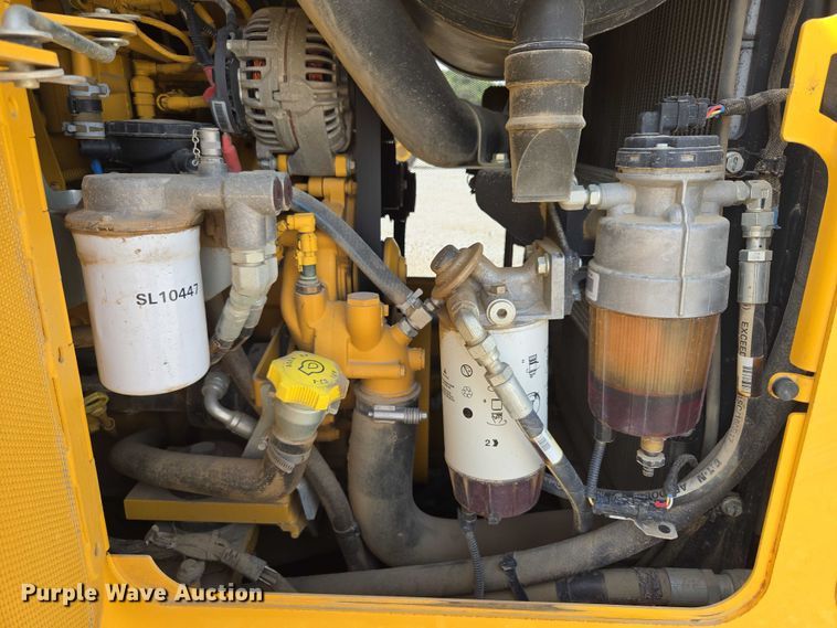 image for item DR3761 2017 John Deere 755K track loader