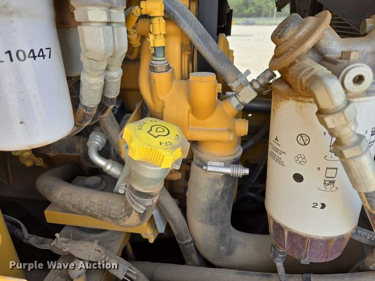 image for item DR3761 2017 John Deere 755K track loader