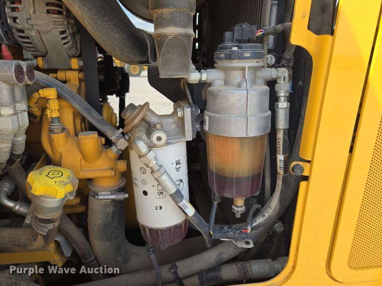 image for item DR3761 2017 John Deere 755K track loader