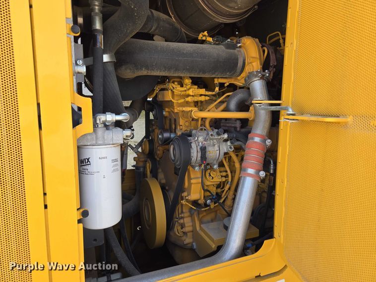 image for item DR3761 2017 John Deere 755K track loader