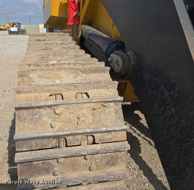 image for item DR3761 2017 John Deere 755K track loader