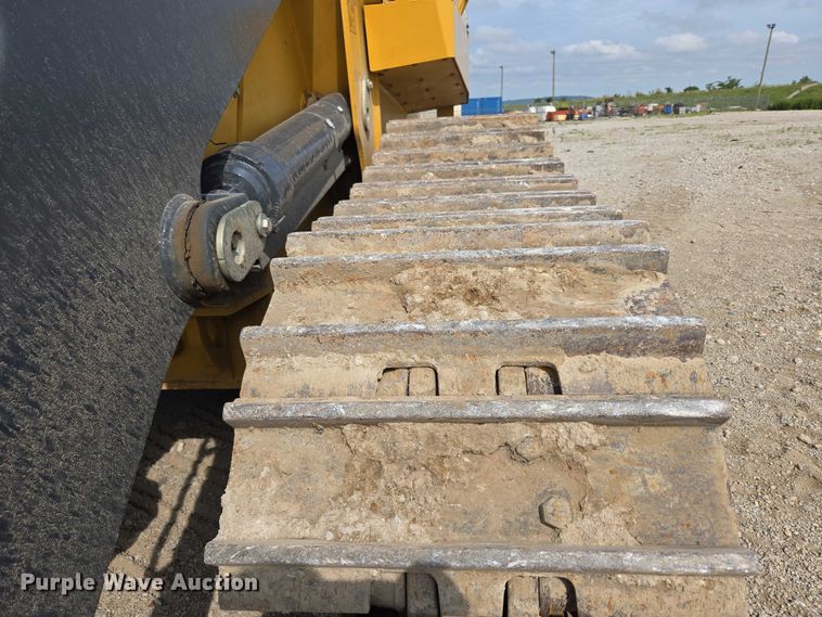 image for item DR3761 2017 John Deere 755K track loader