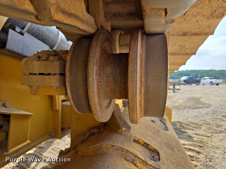 image for item DR3761 2017 John Deere 755K track loader