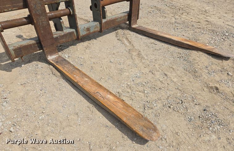 image for item DR3761 2017 John Deere 755K track loader