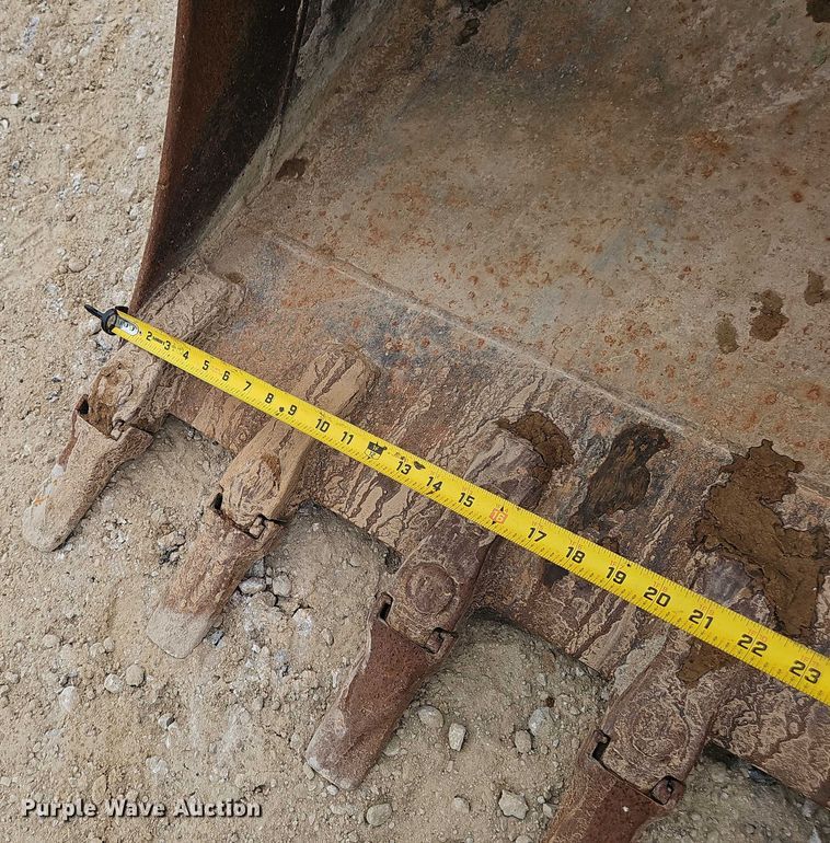 image for item DR3763 2014 John Deere 85G mini excavator