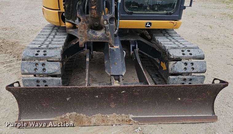 image for item DR3763 2014 John Deere 85G mini excavator