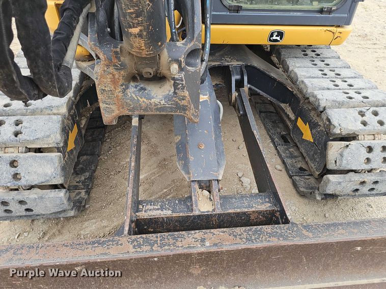 image for item DR3763 2014 John Deere 85G mini excavator
