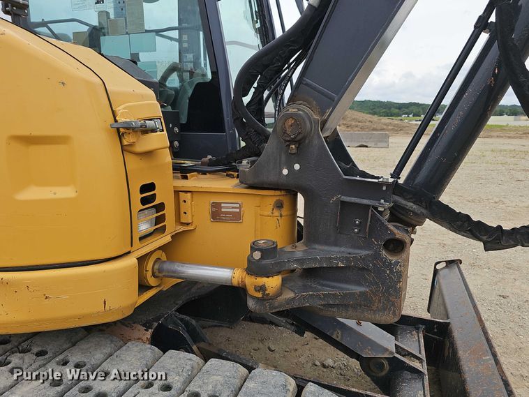 image for item DR3763 2014 John Deere 85G mini excavator