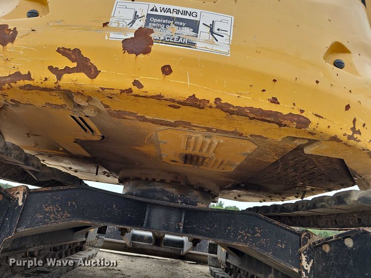 image for item DR3763 2014 John Deere 85G mini excavator