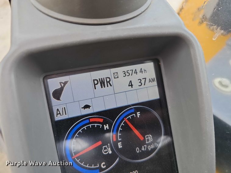 image for item DR3763 2014 John Deere 85G mini excavator