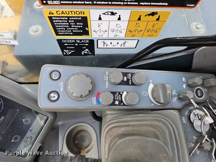 image for item DR3763 2014 John Deere 85G mini excavator