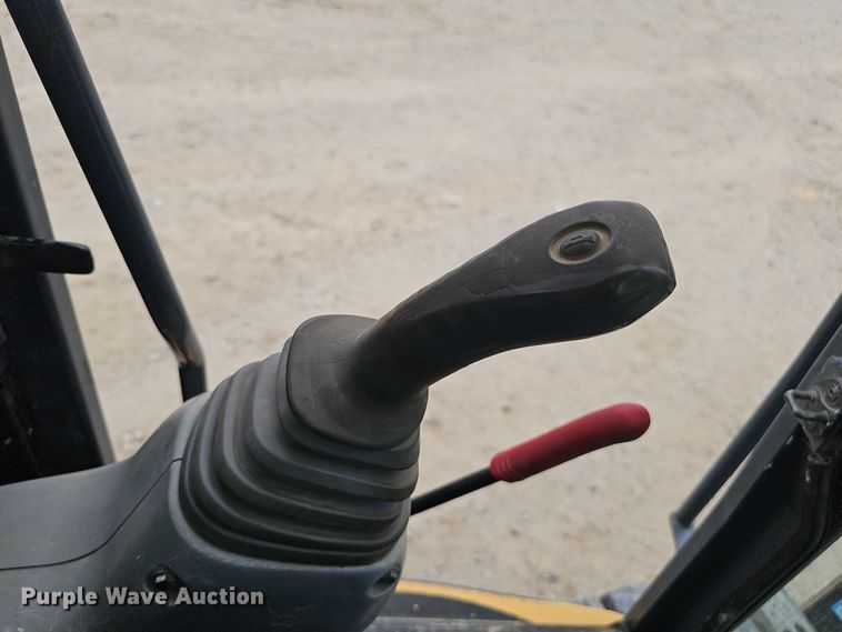 image for item DR3763 2014 John Deere 85G mini excavator