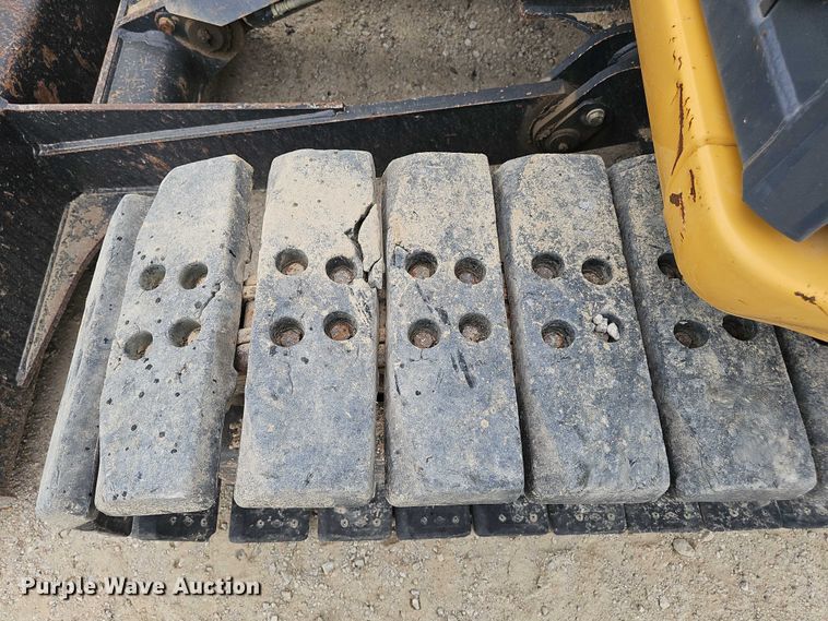 image for item DR3763 2014 John Deere 85G mini excavator