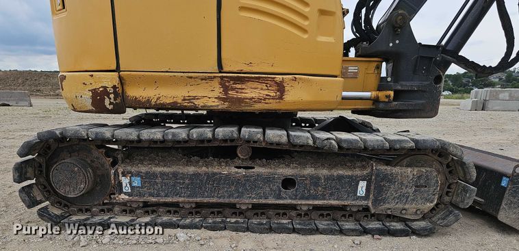 image for item DR3763 2014 John Deere 85G mini excavator