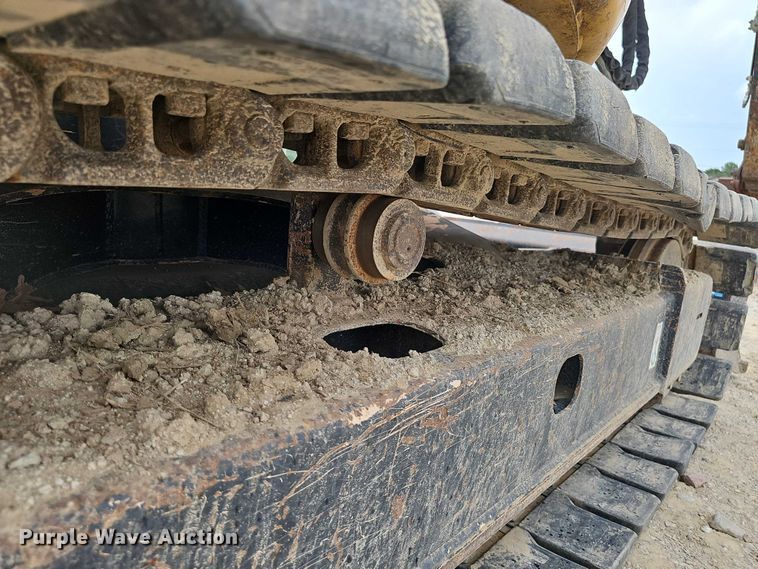 image for item DR3763 2014 John Deere 85G mini excavator