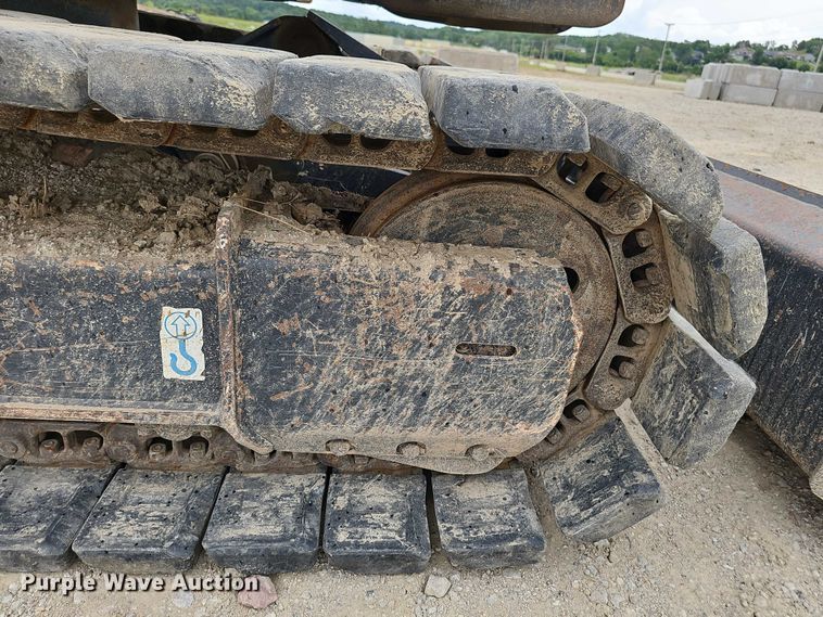 image for item DR3763 2014 John Deere 85G mini excavator