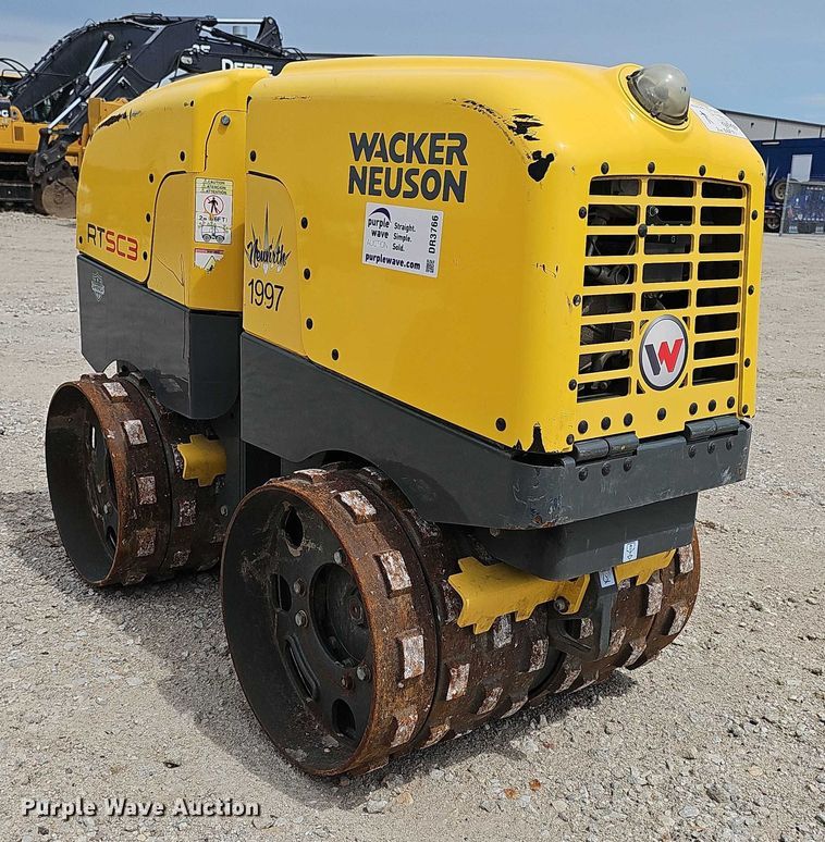 image for item DR3766 2019 Wacker Neuson RTSC3 trench compactor