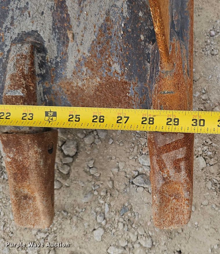 image for item DR3768 2014 Caterpillar 305E CR mini excavator