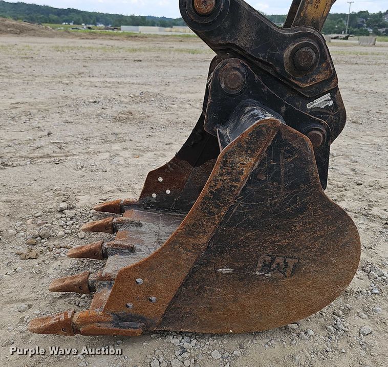 image for item DR3768 2014 Caterpillar 305E CR mini excavator