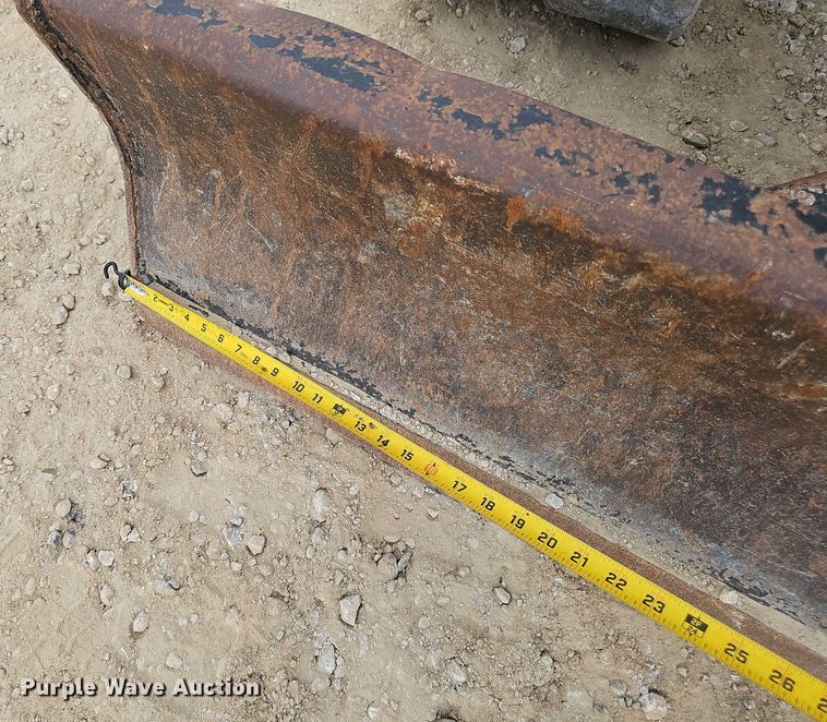 image for item DR3768 2014 Caterpillar 305E CR mini excavator