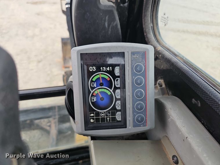 image for item DR3768 2014 Caterpillar 305E CR mini excavator