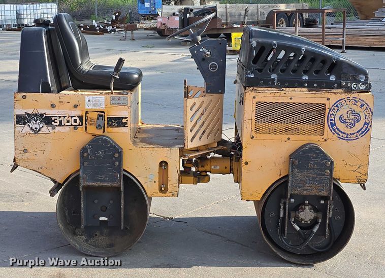 image for item DR3859 Stone Wolf Pac 3100D double drum vibratory roller