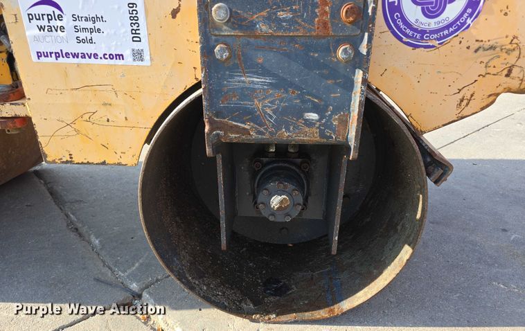 image for item DR3859 Stone Wolf Pac 3100D double drum vibratory roller