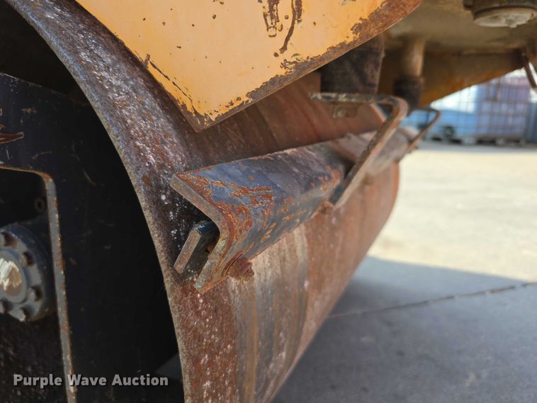 image for item DR3859 Stone Wolf Pac 3100D double drum vibratory roller