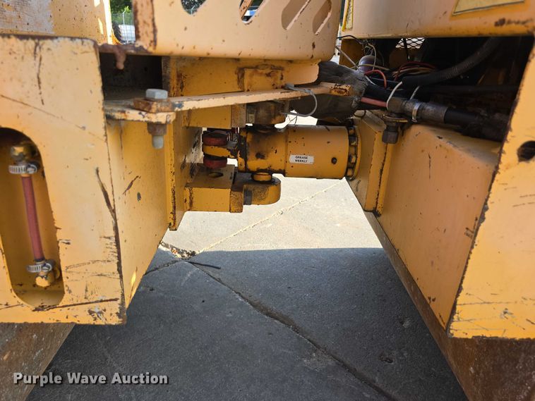 image for item DR3859 Stone Wolf Pac 3100D double drum vibratory roller