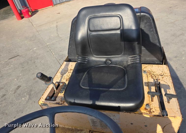 image for item DR3859 Stone Wolf Pac 3100D double drum vibratory roller