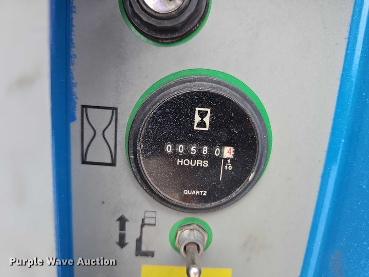 image for item DR3915 2009 Genie Runabout GR-20 vertical lift