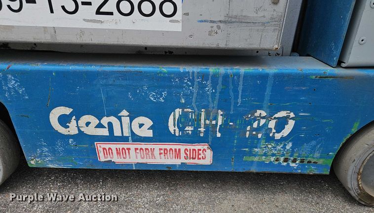 image for item DR3915 2009 Genie Runabout GR-20 vertical lift