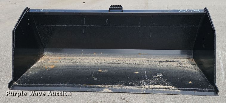 image for item DR3922 Kit Containers LLC QT-SNB-84 skid steer bucket