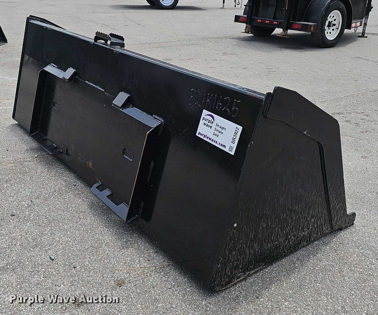 image for item DR3922 Kit Containers LLC QT-SNB-84 skid steer bucket
