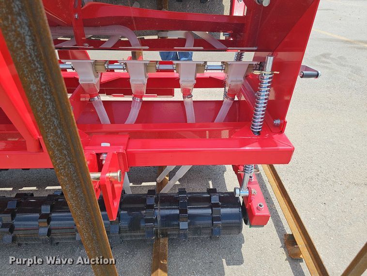 image for item DR3928 2025 AGT STSD10 seeder