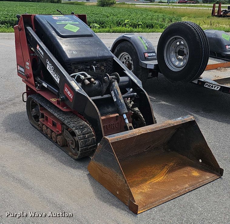 image for item DR3929 2019 Toro Dingo TX-427 compact utility loader